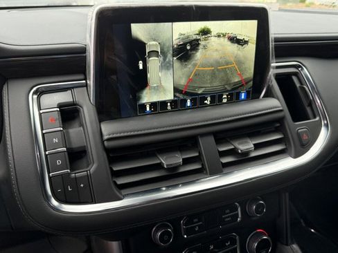 Used 2024 Chevrolet Tahoe Z71 w/ Off-Road Capability Package image 16