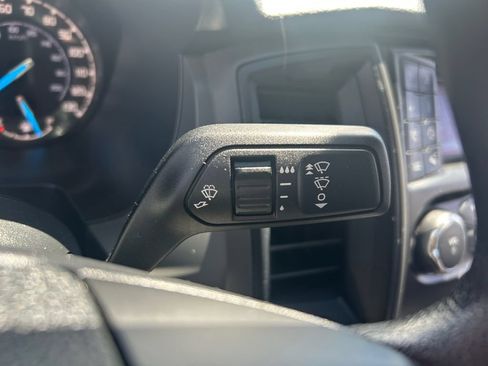 Used 2019 Ford Ranger XL w/ Equipment Group 101A Mid AWD/4WD image 24
