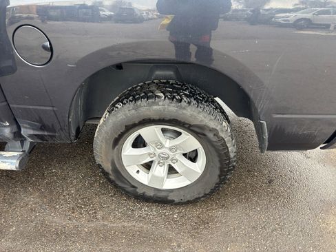 Used 2017 RAM 1500 Express image 24