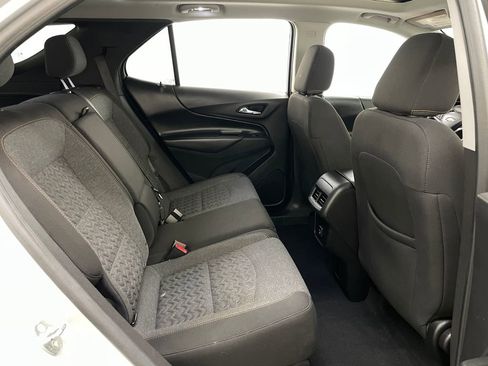 Used 2022 Chevrolet Equinox LT image 44