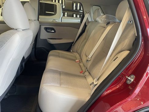 Certified 2023 Nissan Rogue SV image 16