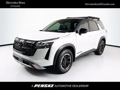 Used 2026 Nissan Pathfinder Rock Creek AWD/4WD image 1