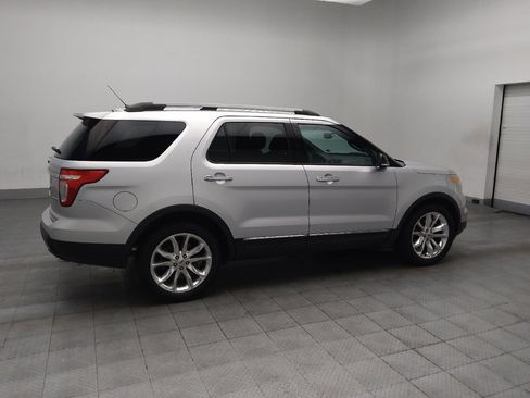 Used 2015 Ford Explorer XLT w/ Equipment Group 202B image 10