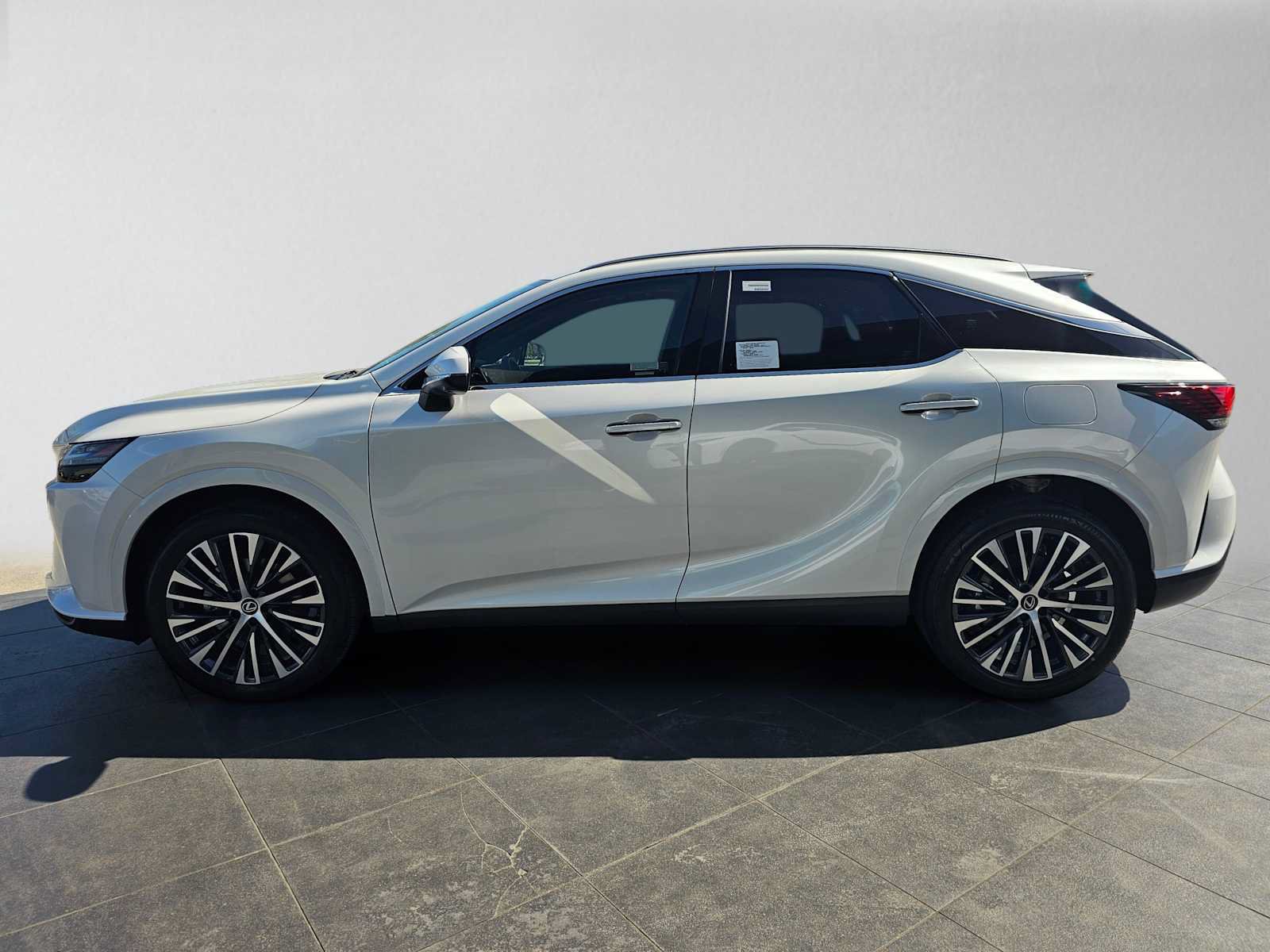 New 2026 Lexus RX 350 Premium Plus w/ Accessory Package (K3) FWD image 6