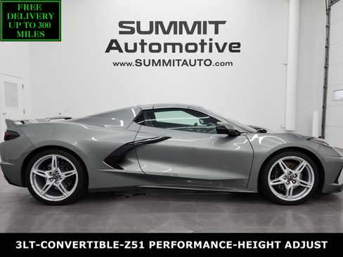 Used 2022 Chevrolet Corvette Stingray Premium Conv w/ Z51 Performance Package image 1