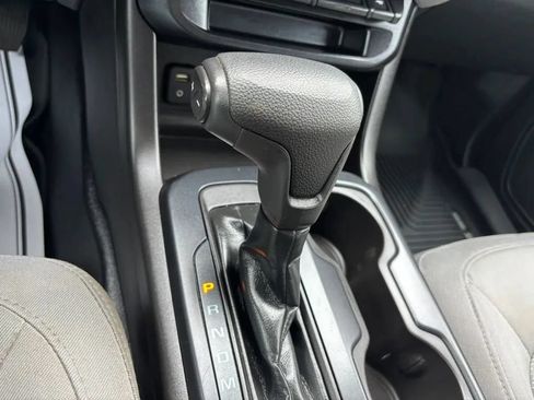 Used 2016 Chevrolet Colorado W/T w/ WT Convenience Package AWD/4WD image 22