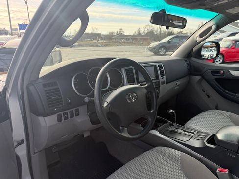 Used 2007 Toyota 4Runner Sport image 10