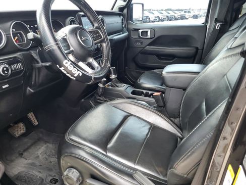Used 2020 Jeep Gladiator Overland image 14
