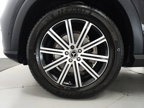 Certified 2026 Mercedes-Benz GLE 350 4MATIC image 36