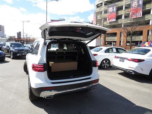 Used 2025 Mercedes-Benz GLB 250 GLB 250 4MATIC image 29