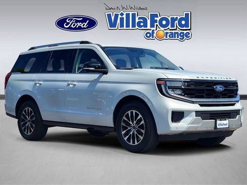 Certified 2025 Ford Expedition Platinum AWD/4WD image 1