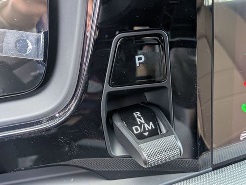 New 2026 Porsche Cayenne image 21