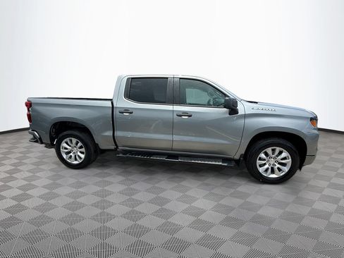 Used 2023 Chevrolet Silverado 1500 Custom RWD image 5
