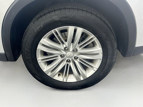 Used 2022 Mitsubishi Outlander ES FWD image 11