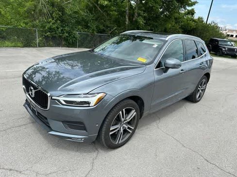 Used 2018 Volvo XC60 T6 Momentum w/ Advanced Package AWD/4WD image 14