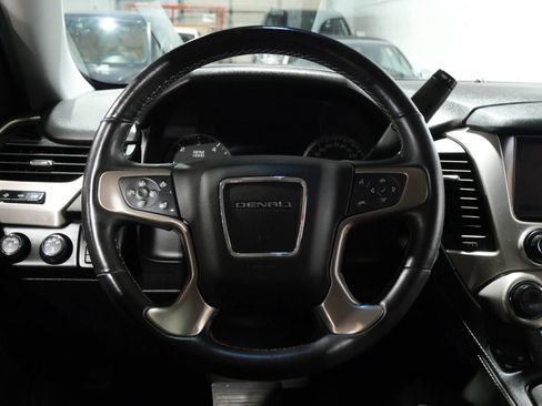 Used 2015 GMC Yukon XL Denali w/ Touring Package AWD/4WD image 15