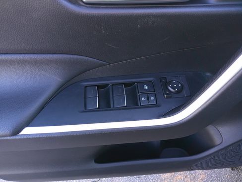 Used 2022 Toyota RAV4 XLE image 15