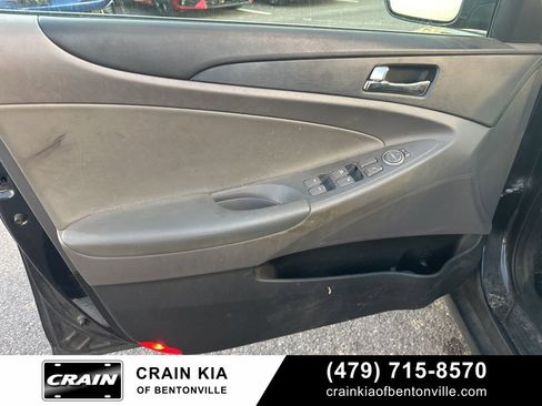 Used 2013 Hyundai Sonata SE image 11