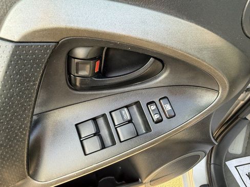 Used 2012 Toyota RAV4 4WD w/ Value Pkg image 13