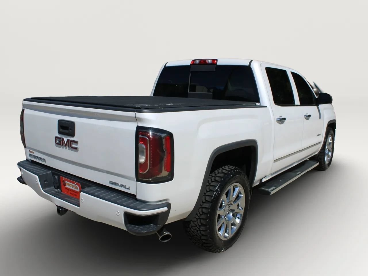 Used 2017 GMC Sierra 1500 Denali AWD/4WD image 9