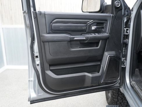 Used 2022 RAM 3500 Limited image 28