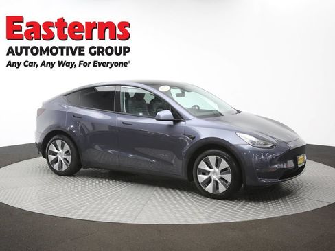 Used 2021 Tesla Model Y Long Range AWD/4WD image 41