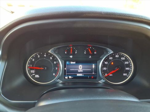 Used 2023 GMC Acadia SLE w/ Driver Convenience Package image 23