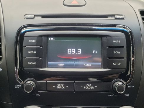 Used 2017 Kia Forte LX w/ LX Popular Package image 25