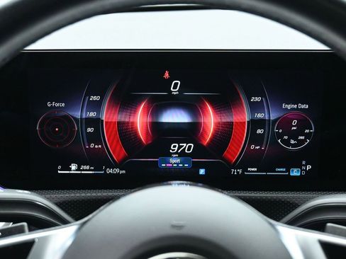 Used 2025 Mercedes-Benz CLA 250 image 27