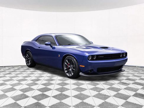 Used 2022 Dodge Challenger R/T Scat Pack image 15