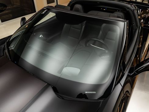 Used 2018 Chevrolet Corvette Z06 RWD image 28