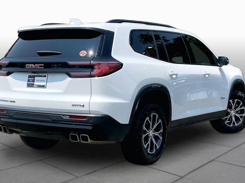 Used 2025 GMC Acadia AT4 w/ Luxury Package AWD/4WD image 13