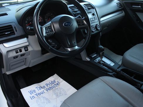 Used 2014 Subaru Forester 2.5i Limited image 11