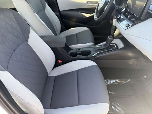 Used 2024 Toyota Corolla LE image 12