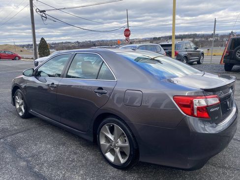 Used 2013 Toyota Camry SE image 7