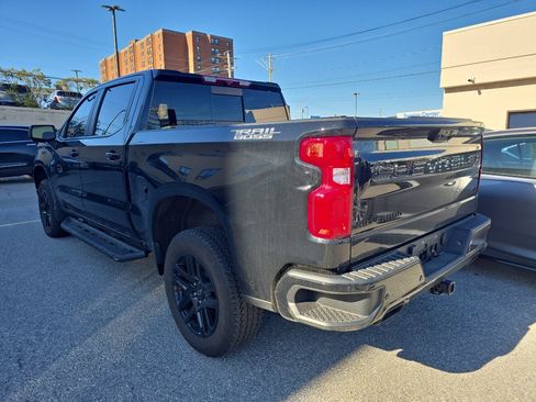 Used 2022 Chevrolet Silverado 1500 LT Trail Boss w/ LT Trail Boss Premium Package image 4