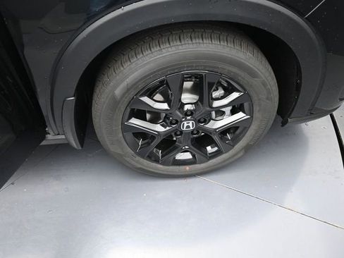 Used 2025 Honda HR-V Sport image 34