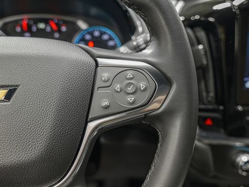 Used 2023 Chevrolet Traverse LT image 26