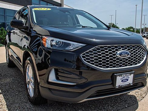 Used 2024 Ford Edge SEL AWD/4WD image 7