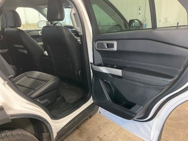 Certified 2024 Ford Explorer XLT w/ Equipment Group 202A AWD/4WD image 23