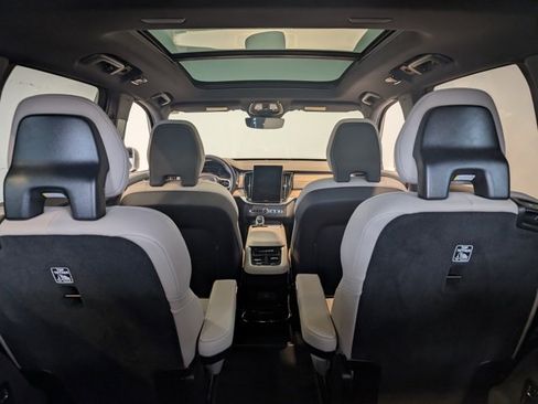 Used 2026 Volvo XC90 B5 Plus w/ Protection Package image 30