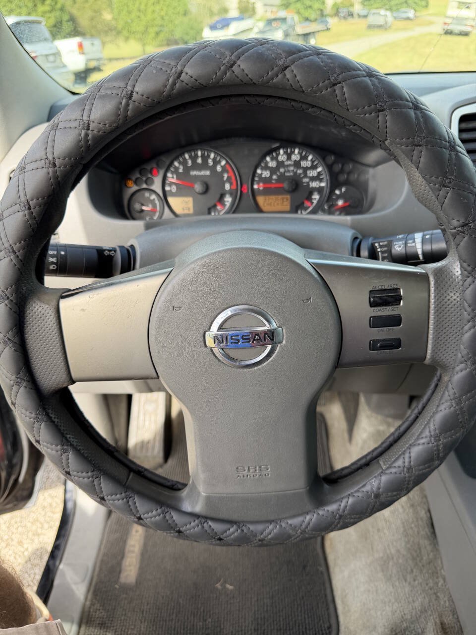 Used 2012 Nissan Frontier SV AWD/4WD image 19