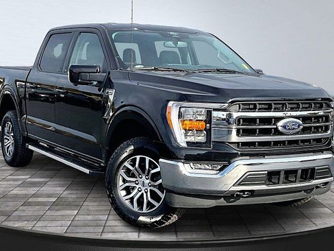 Used 2022 Ford F150 Lariat w/ Trailer Tow Package image 11