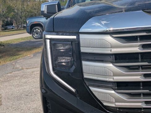 New 2026 GMC Sierra 1500 SLE w/ Preferred Package AWD/4WD image 11