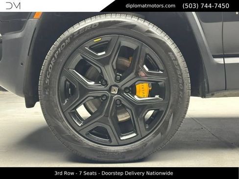 Used 2024 Rivian R1S Adventure AWD/4WD image 43