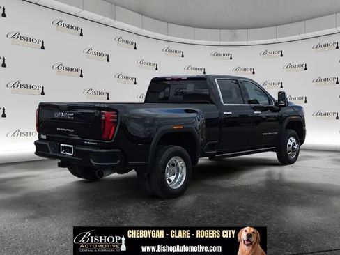 Used 2026 GMC Sierra 3500 Denali Ultimate AWD/4WD image 19