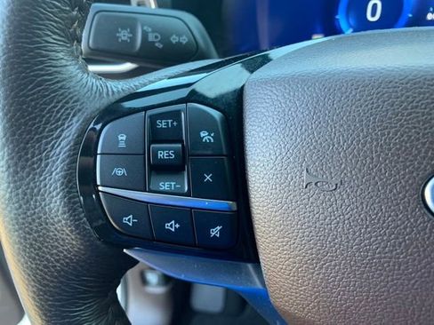 Certified 2024 Ford Explorer King Ranch w/ Technology Package AWD/4WD image 28