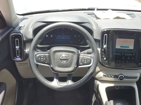 Used 2026 Volvo XC40 B5 Plus AWD/4WD image 20
