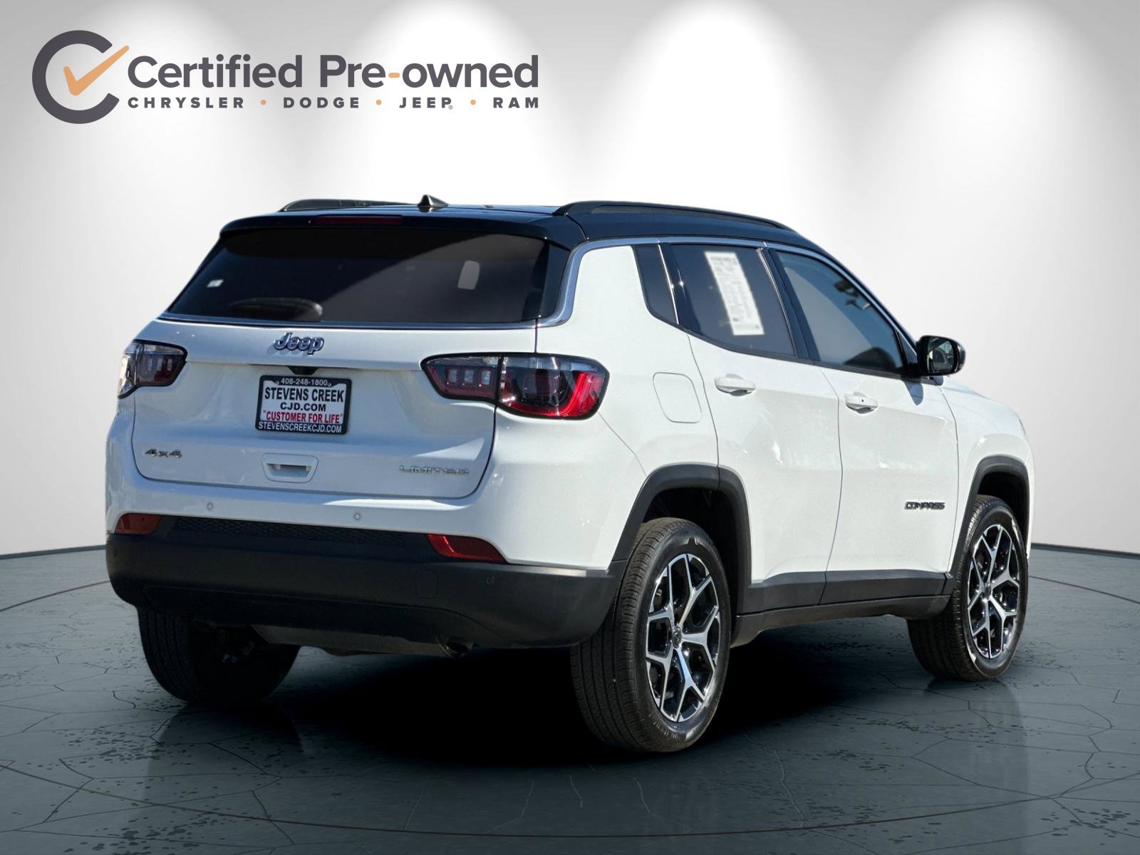 Used 2025 Jeep Compass Limited AWD/4WD image 4