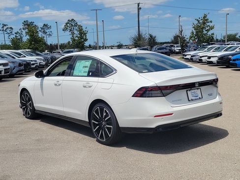 New 2026 Honda Accord Touring image 5